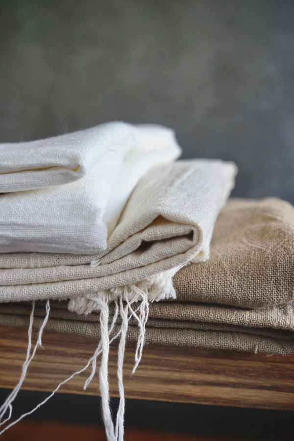 WHAT MAKES LINEN AN ECO-FRIENDLY MATERIAL